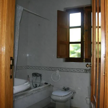 Casa Pousadoira Casa de Campo *